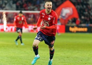 Zhegrova fantastik asiston dy herë brenda pjesës së parë