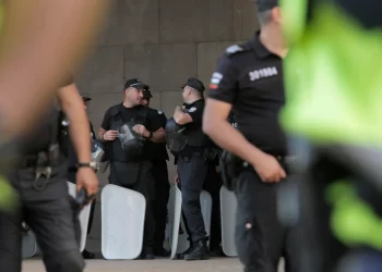 Bullgaria arreston 12 persona që eksportonin mallra ilegale në Rusi, ishin të përfshirë edhe në Serbi