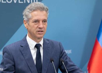 Kryeministri slloven shokon Serbinë: Nëse është e nevojshme të vendosen sanksione, do të bashkohemi