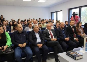 Shkup – promovimi i monografisë së Profesor Enver Bytyçi në Universitetin “Nënë Tereza”!