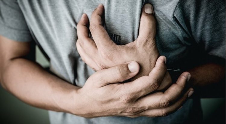 Çfarë pasojash ka zemërimi dhe emocionet negative tek zemra