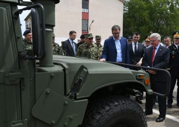 SHBA pritet të hetojë Serbinë për automjetet ushtarake “Humvee”