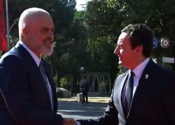 Takim shumë zyrtar i Ramës me Kurtin, kryeministri shqiptar tregohet më i afërt me Abazoviçin