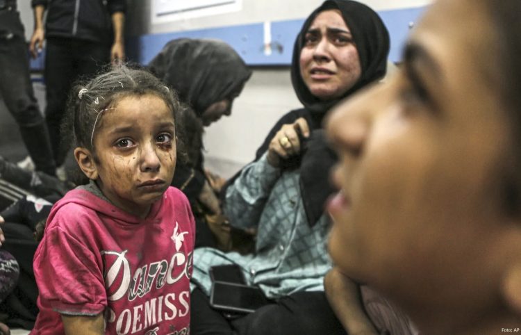 Shtetet që shpallën ditë zie pas shpërthimit të spitalit në Gaza