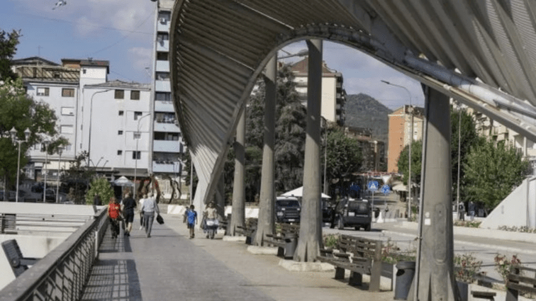 Serbia “provokon sërish”, rrit me 11 milionë euro buxhetin për strukturat e saj në Kosovë