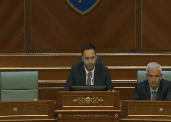 Konjufca-opozitës: Ajo seancë nuk ka si të mbyllet sepse nuk ka filluar fare
