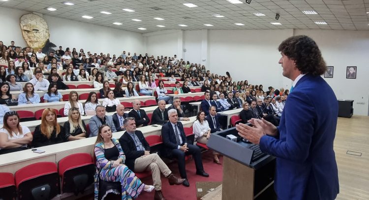 UShAF fillon vitin e ri akademik