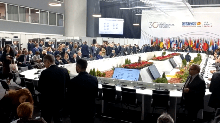 O’Brien: Rusia t’i japë fund shkeljes së parimeve bazë të OSBE-së