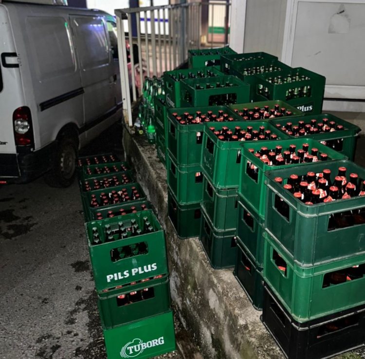 Hyri ilegalisht në Kosovë, policia arreston serbin i cili braktisi veturën me mallra të kontrabanduara në rrugë malore