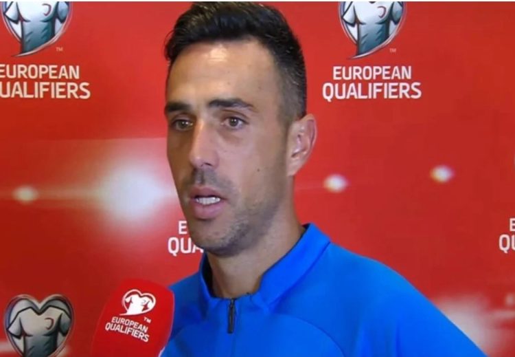 Kapiteni i Izraelit shpërthen pas humbjes nga Kosova: Terreni i fushës dukej si stallë e derrave