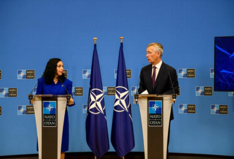 Presidentja Osmani takon nesër sekretarin e NATO-s