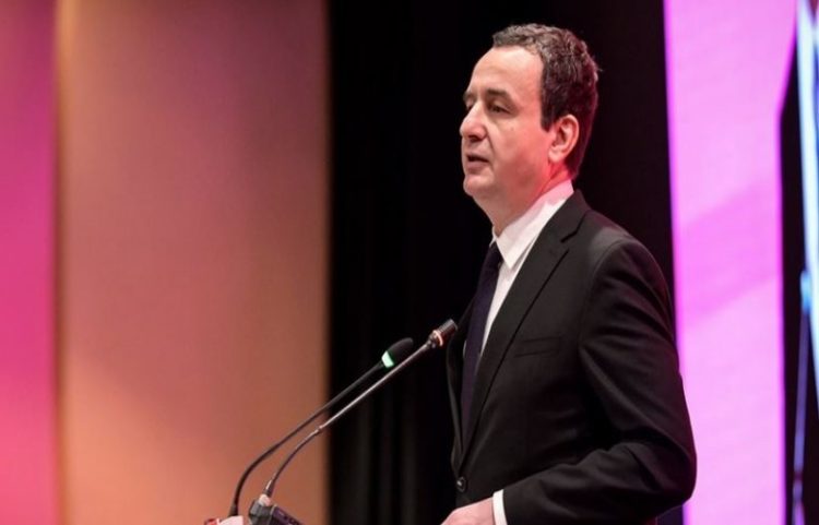 Kurti takohet me përfaqësues të kompanive të energjisë së ripërtërishme