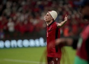 Jasi Asani pranon se është në lidhje dashurie: Nusen e dua vetëm shqiptare