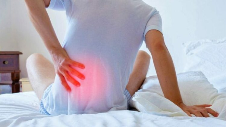 Pse dhembin muskujt në mëngjes – çfarë duhet të bëni