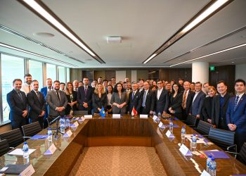 Osmani: Bizneset kosovare dhe ato të Singaporit u bashkuan për të diskutuar mundësitë e investimeve