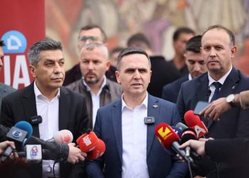 Opozita shqiptare bashkohet në “Lidhjen Europiane për Ndryshim”