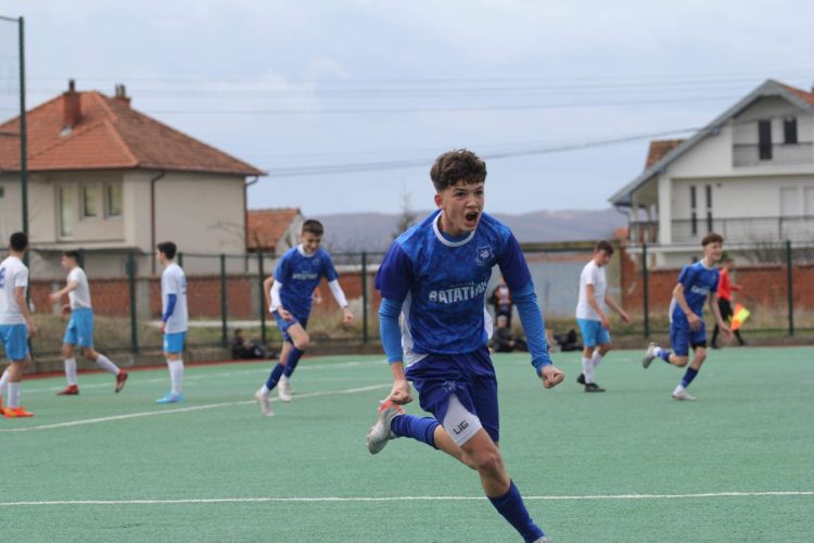 Enxhull Mulolli talenti që të gjithë po flasin për të