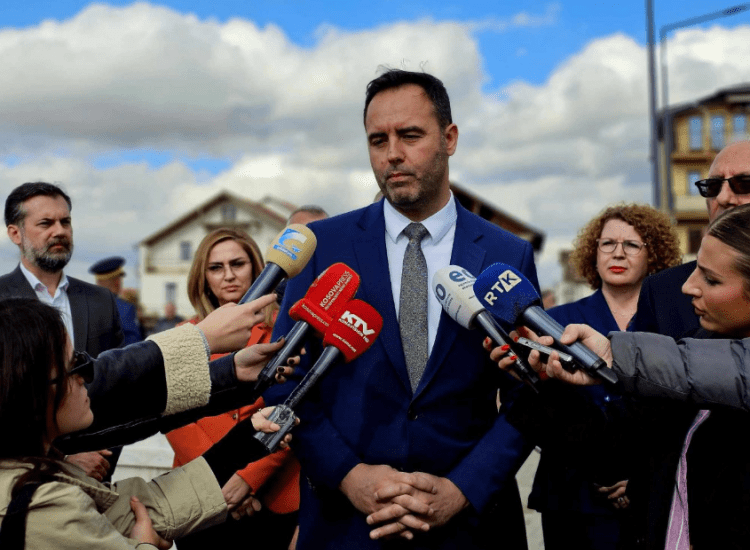 Konjufca: Zhitia e Fazliu dhanë shembull se okupatori serb s’largohet nga Kosova pa i kapur populli armët në dorë