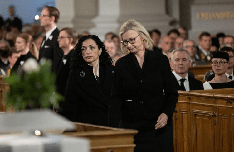 Osmani mori pjesë në varrimin e ish-Presidentit të Finlandës, Martti Ahtisaari