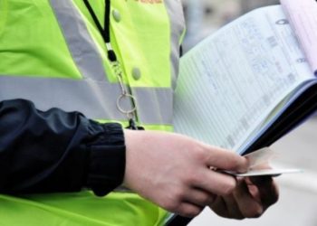 Gjobiten dy shoferë në Gjilan, në zonën e lejuar 50kh vozitën 119kh