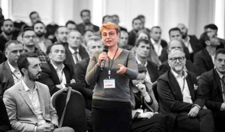 Dejona Mihali kritikon dy figura të rëndësishme të LDK-së: Nobelistë të ekonomisë së sekserëve