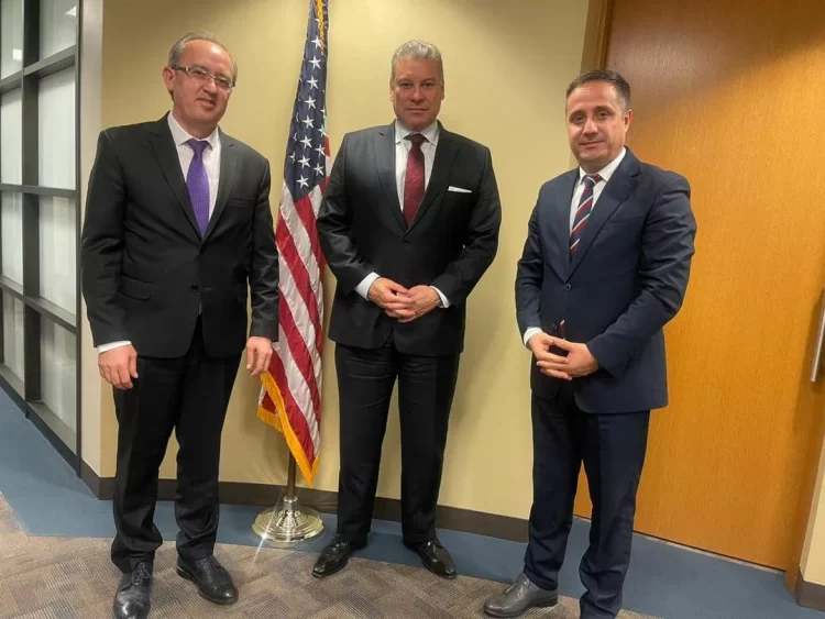 Deputetët e LDK-së takojnë Escobarin, bisedojnë për sfidat që po kalon Kosova në procesin e dialogut me Serbinë