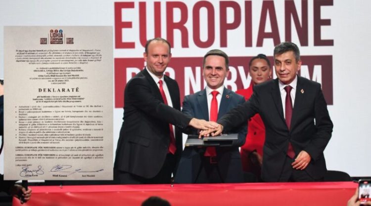 Publikohet deklarata e nënshkruar nga partitë opozitare shqiptare në Maqedoni, ndër to një pikë shumë e rëndësishme për shqiptarët