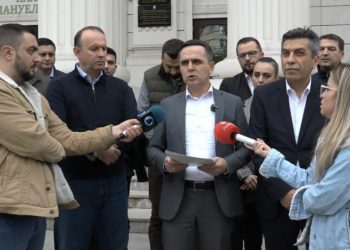 LEN akuzon pushtetin qendror për vendosjen e kryqit në Kodrën e Diellit