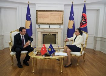 Presidentja takon ambasadorin turk, flasin për bashkëpunimin ndërshtetëror