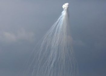 Izraeli sulmon me bombë me fosfor të bardhë jugun e Libanit