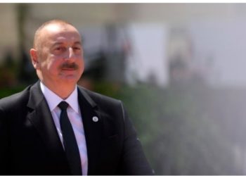 Azerbajxhani akuzon Francën se po nxit një luftë të re rajonale