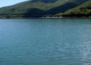 Shtohet prezenca e manganit në liqenin e Badocit