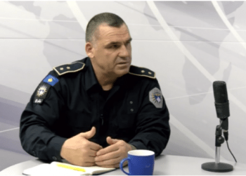 Elshani: Nga dhjetori s’do të ketë vetura me targa ilegale në Veri, kush s’ka kaluar në RKS gjobitet