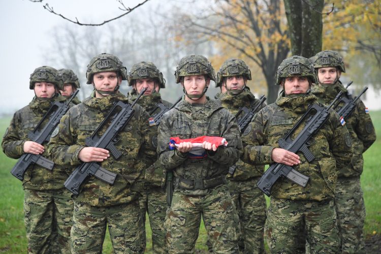Kroacia dërgon kontingjent të ri në KFOR (FOTO)