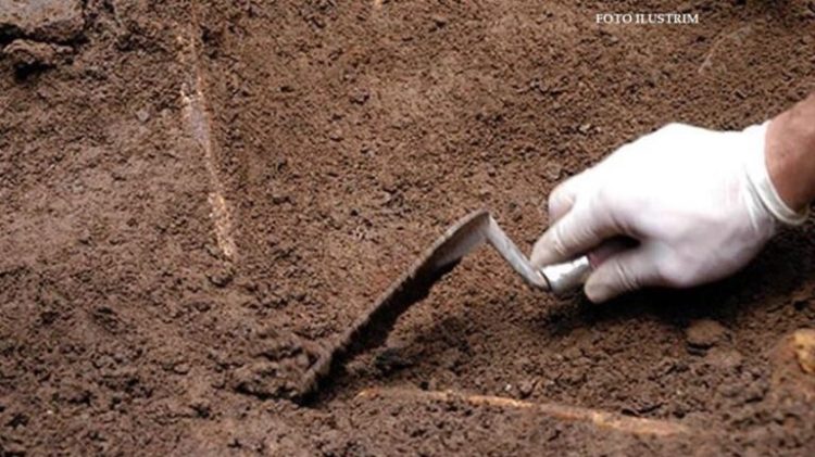 Në Prekaz të Poshtëm gjenden mbetje mortore të 6 personave, dyshohet të jenë nga lufta e fundit