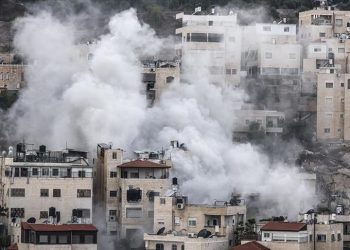 Ushtria izraelite bombardon një pjesë të kompleksit të spitalit Al-Shifa para pauzës humanitare