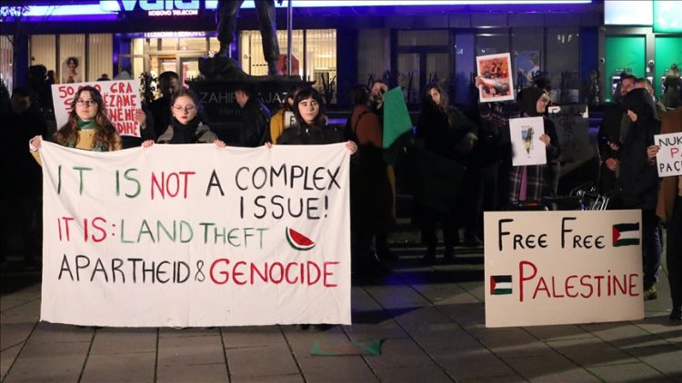 Në Prishtinë përmes marshit kërkohet armëpushim i menjëhershëm në Gaza