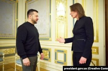 Qeveria holandeze ia premton 2.5 miliardë euro Ukrainës për vitin 2024