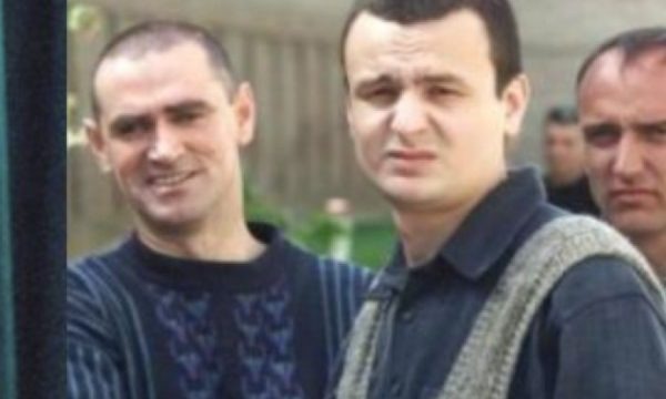 22 vjet më parë Albin Kurti u lirua nga burgu i Nishit