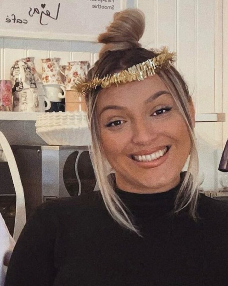 Kolegët në Suedi të pikëlluar për vdekjen e Liridona Ademajt: Ishte e dashur, e donte jetën familjare dhe dy djemtë e saj