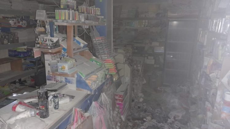 Arrestohet i dyshuari pasi dogji një lokal në Zubin Potok – policia tregon se çfarë gjeti në shtëpinë e tij