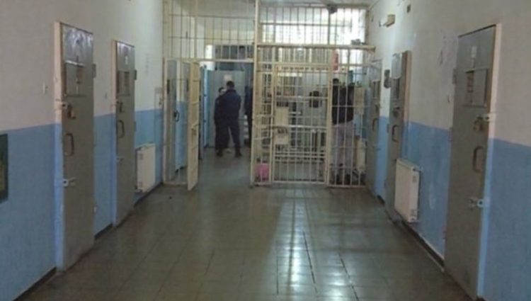 Arrestohet shefi i policisë së burgut të Drenovës në Shqipëri