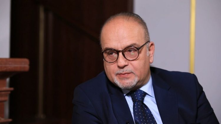 Kandidati serb në zgjedhjet parlamentare pranon gjeno*cidin në Srebrenicë: NATO-ja e ka penguar një të tillë në Kosovë