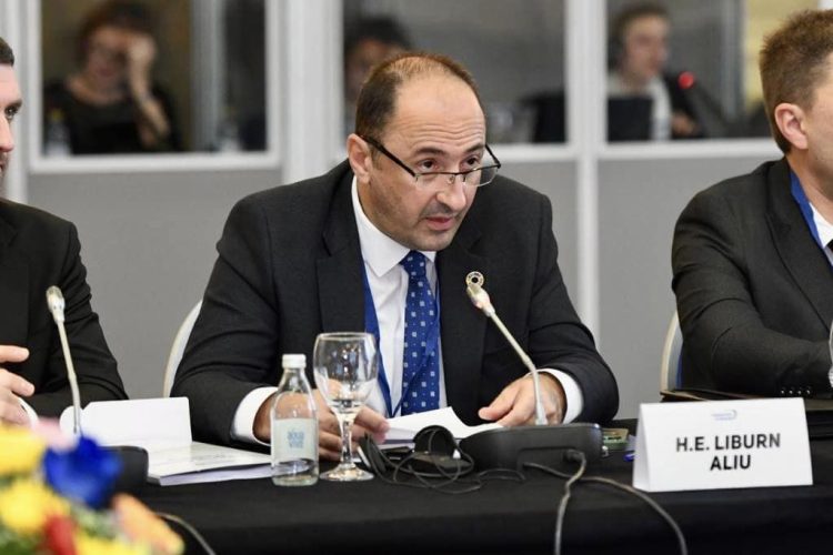 Aliu: Linja hekurudhore “Prishtinë – Aeroporti Ndërkombëtar Adem Jashari”, po bëhet