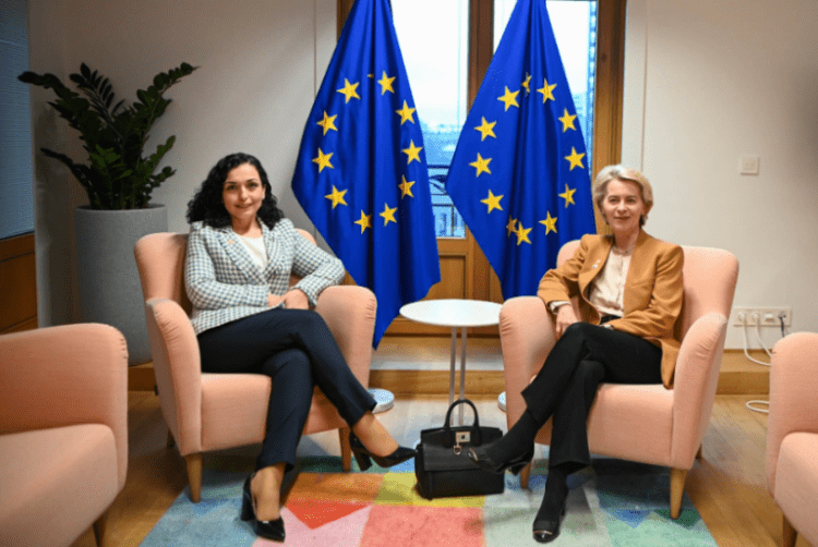 Osmani takohet me Leyen në Bruksel, i thekson domosdoshmërinë për heqjen e masave ndaj Kosovës