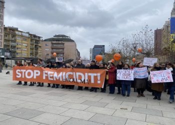 Mbahet marshi kundër vr*asjes së grave me moton “Stop femicidit”