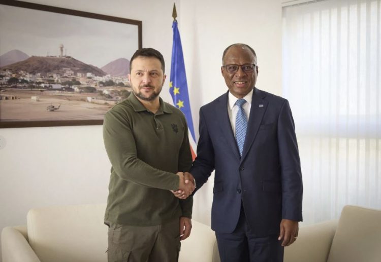 Zelensky shkon në Argjentinë në përpjekje për të marrë mbështetje