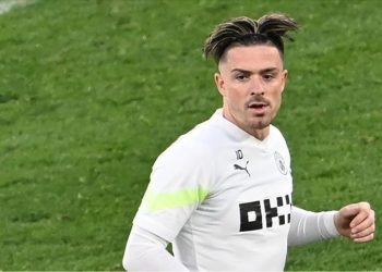 Shtëpia e futbollistit të City-t, Jack Grealish, plaçkitet nga vjedhësit teksa ai zhvillonte ndeshje