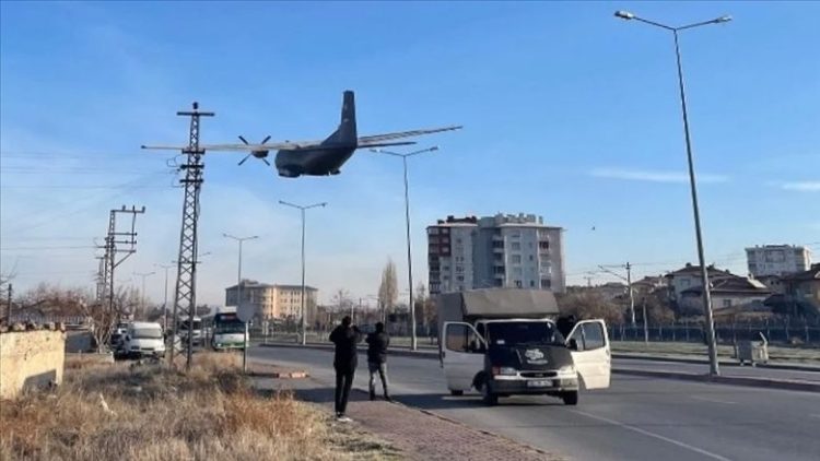 Pas një defekti teknik, aeroplani transportues i ushtrisë turke bën ulje emergjente