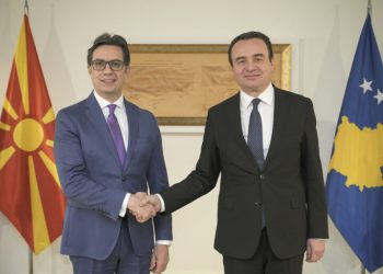 Kurti falënderon Pendarovskin për përkrahjen e Kosovës për anëtarsimin në organizatat ndërkombëtare